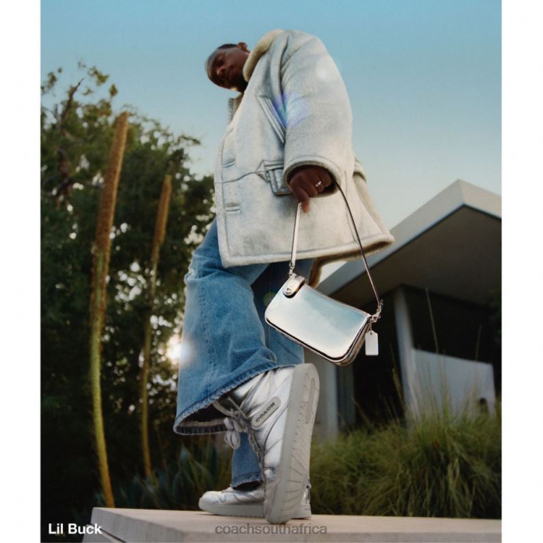 Coach Women PENN SHOULDER BAG IN SILVER METALLIC LH/Silver 4ZRDJ72