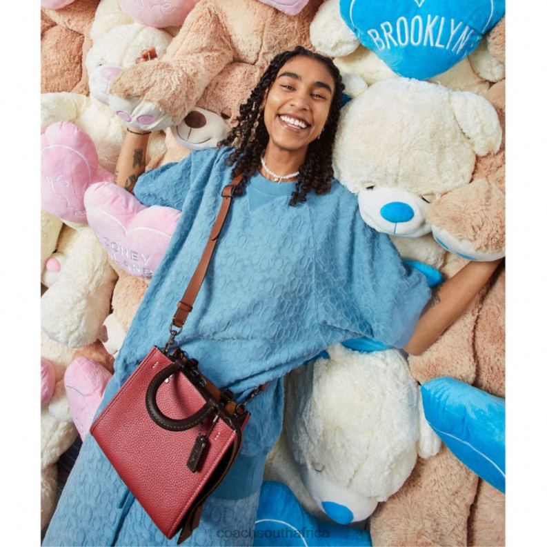 Coach Women ROGUE 20 IN COLORBLOCK REGENERATIVE LEATHER V5/Rouge Multi 4ZRDJ84