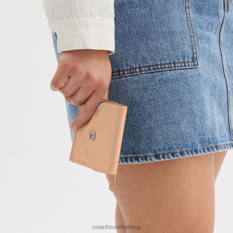 Coach Women WYN SMALL WALLET LH/Buff 4ZRDJ345